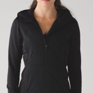 Lululemon Run For Cold Pullover Water Proof Black PrimaLoft Sz 6